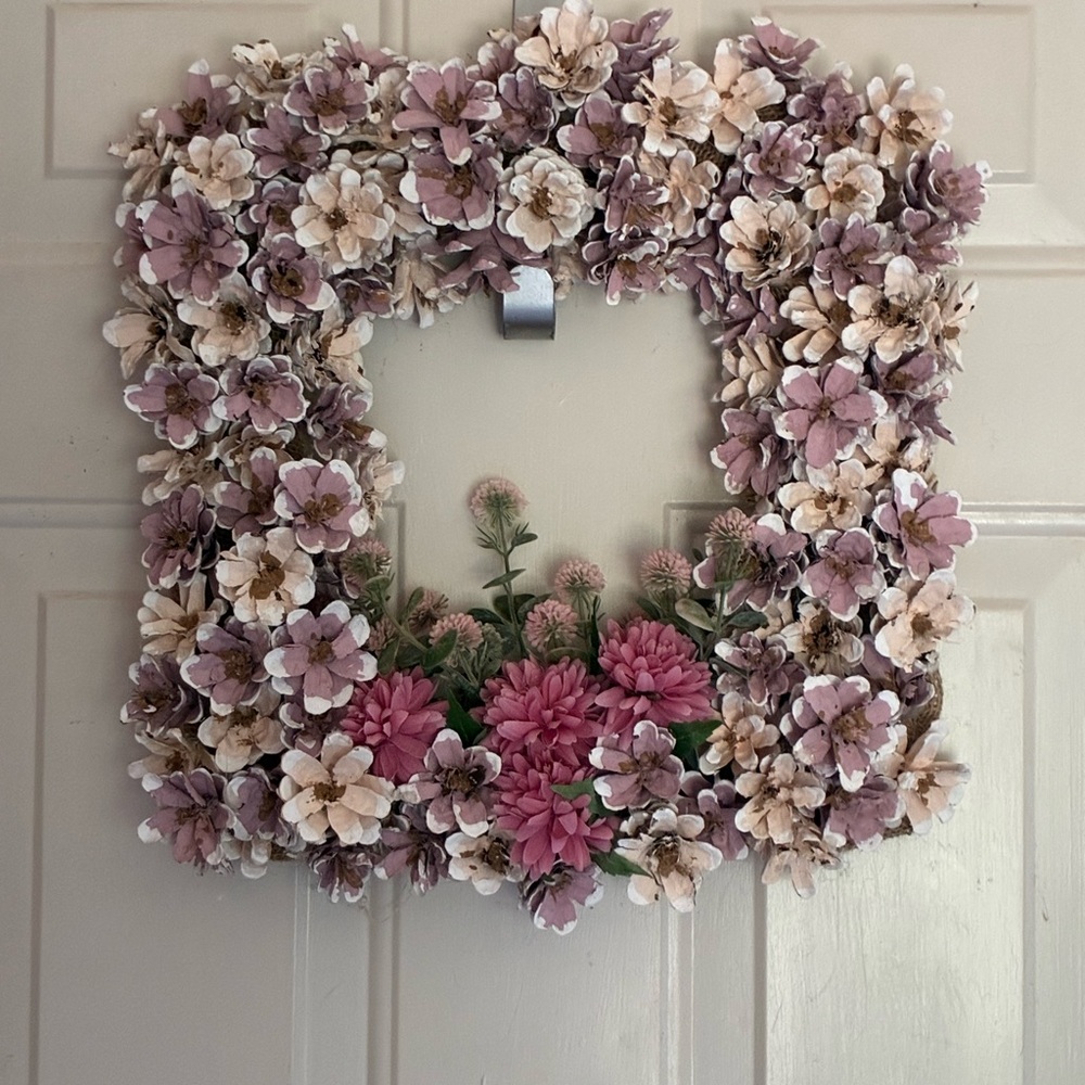 Floral Square Holiday Wreath - Pink and Cream